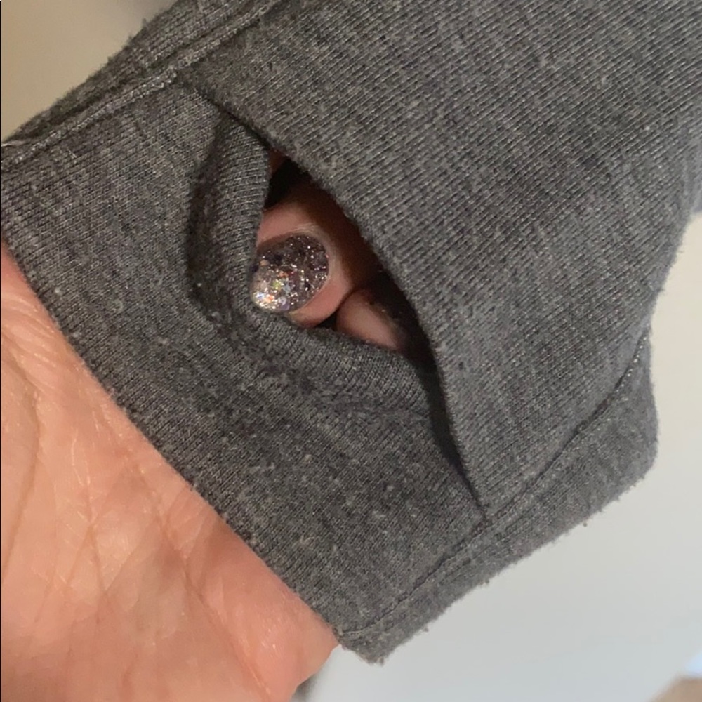 Three Sixty Six gray pullover - Picture 4 of 7